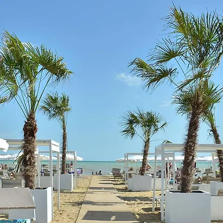 Apartman Bright White Flat In The Heart Of Bibione