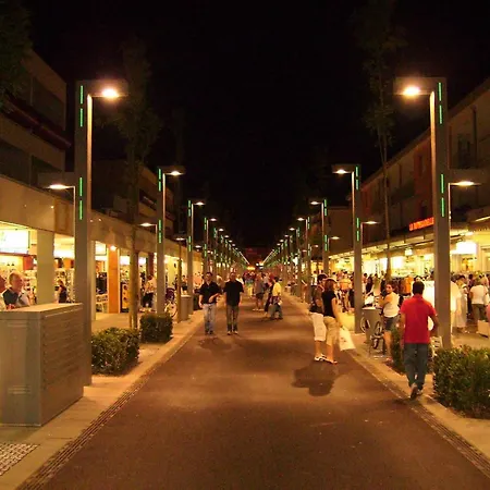 Bright White Flat In The Heart Of * Bibione